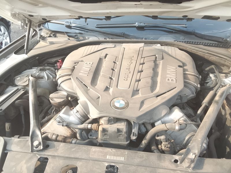 Thumbnail 3 of 2013 BMW X5